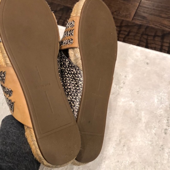 Shoes - Picture 2 of 3